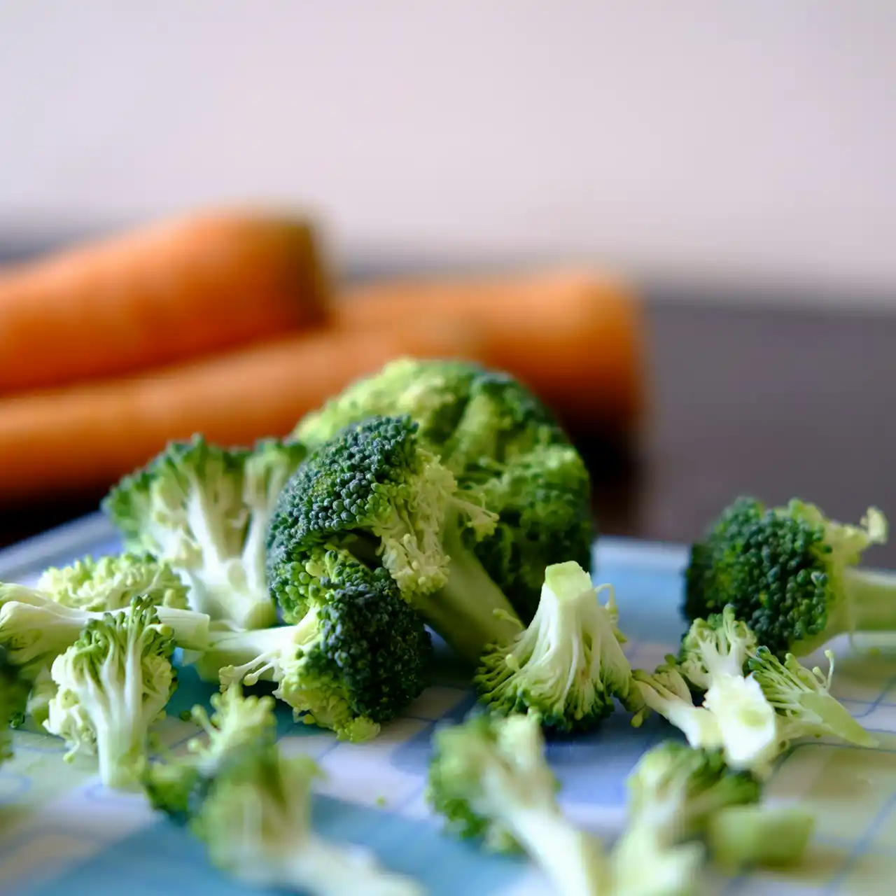 Nutritious broccoli and carrots on a table